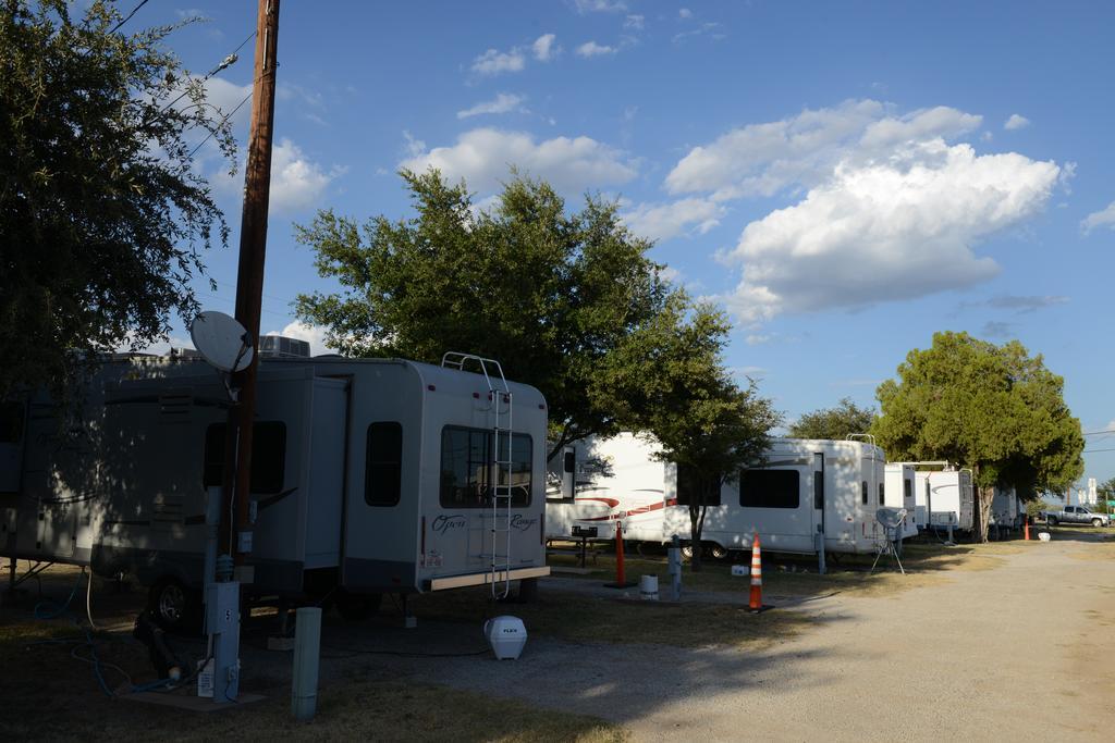 Albany Inn & Rv Campground Eksteriør bilde